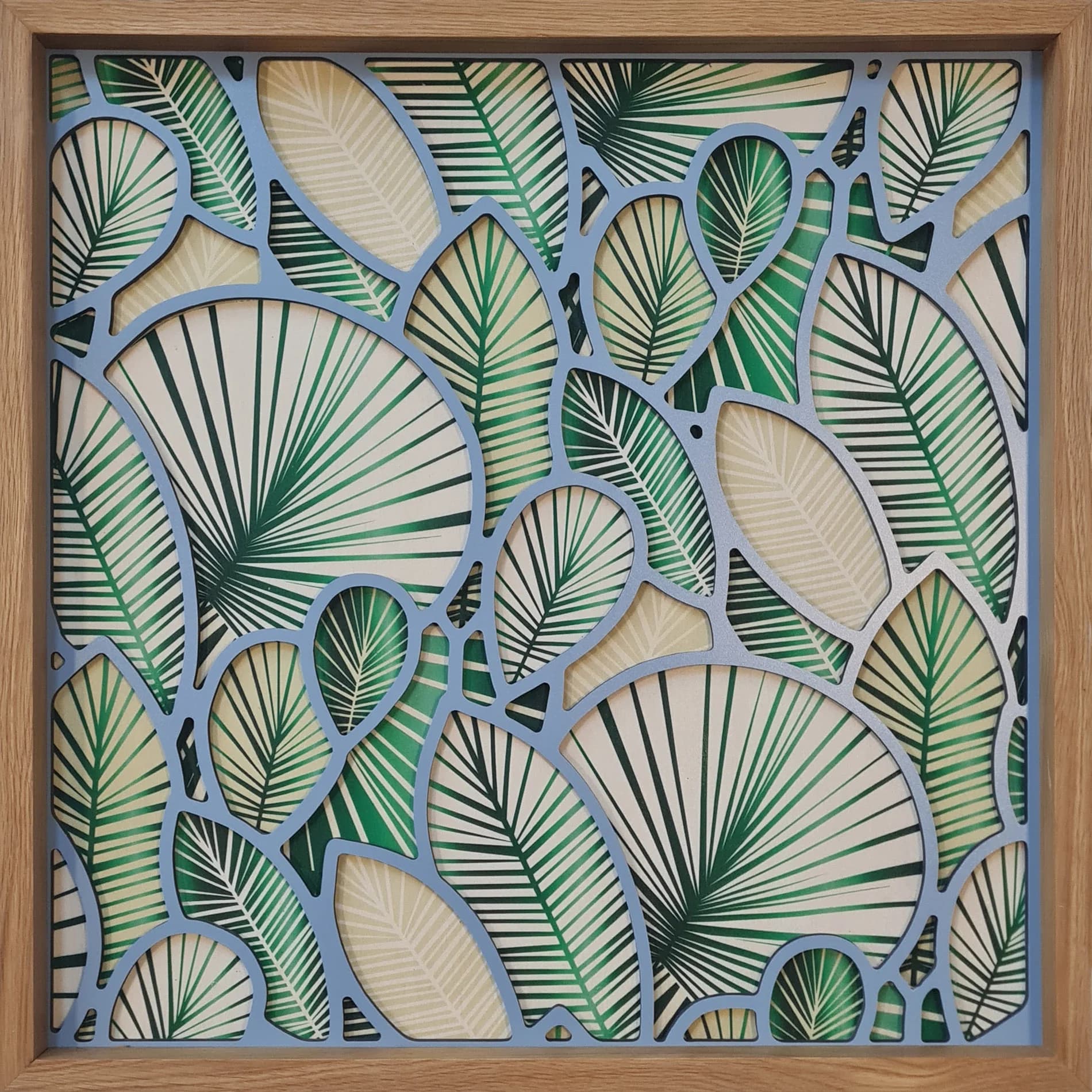 Leaves with a contour